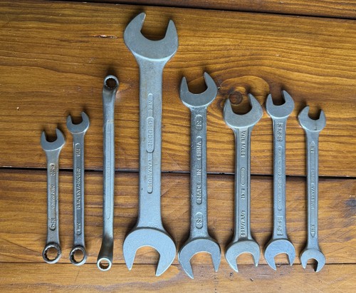 Job lot old - old/, open