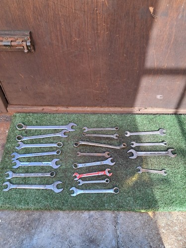 Job lot vintage spanners - lot,