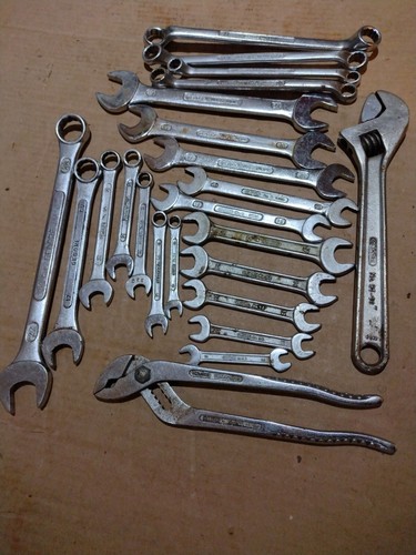 Rare ferrari toolkit with - ferrari,